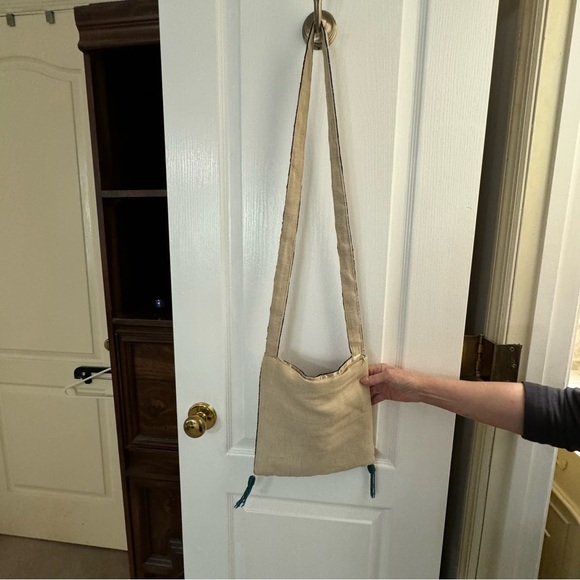 Christiana Crossbody Bag - Picture 4 of 5